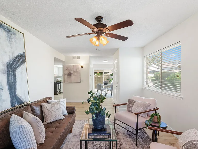 4779 N Cedar Ave #105 — Photo 4
