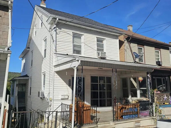 1723 Pulaski Ave, Coal Township, PA 17866