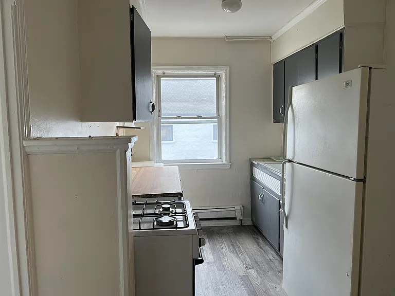 362 Concord Ave #1B — Photo 6