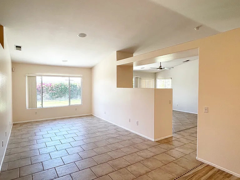 81367 Avenida Camelia — Photo 6