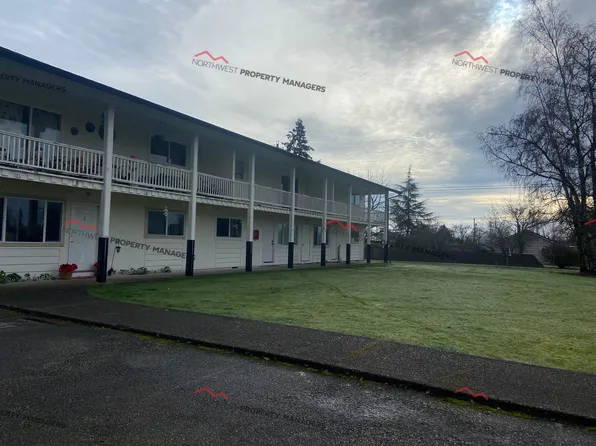 R65, 1216 W Young St #4, Elma, WA 98541