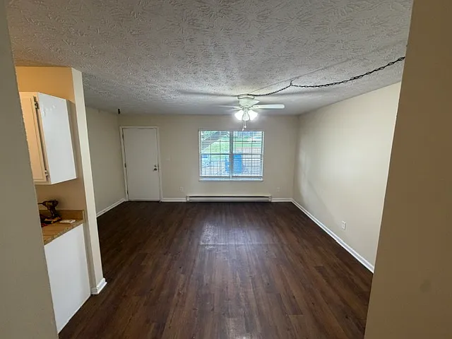 178 Gazette Ave #8 — Photo 3
