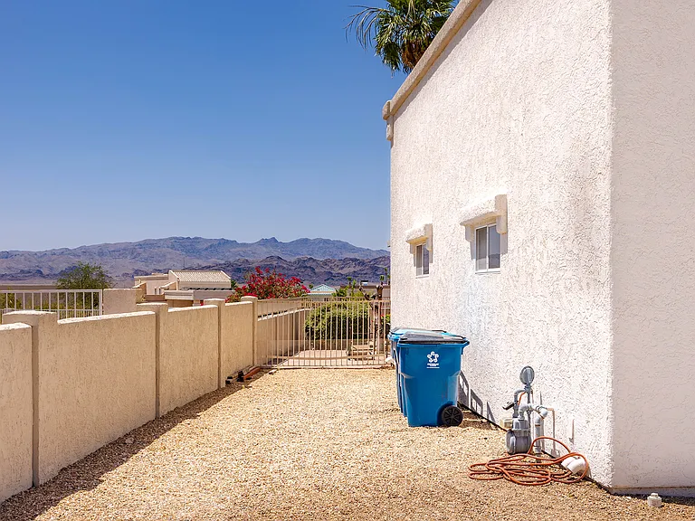1960 Mangrum Dr — Photo 13