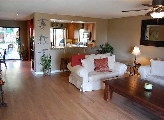 5th image of 2536 Chalcedony St