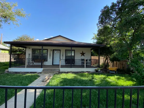 210 W East St, Tehachapi, CA 93561