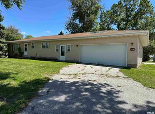 2034 S Main St, South Jacksonville, IL 62650