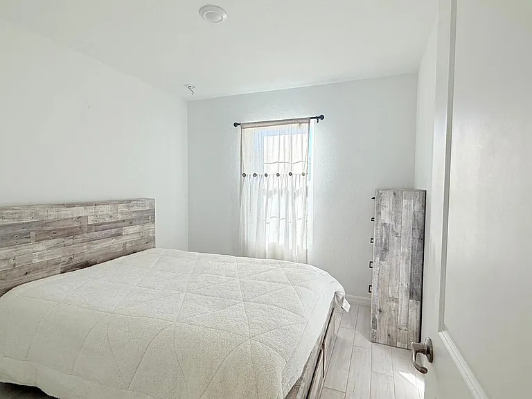 5154 Armina Pl — Photo 16