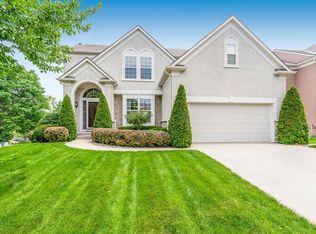 15871 S Roth Ct, Olathe, KS 66062