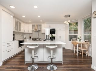2990 Panorama Dr #43, Coquitlam, BC V3E 2W5