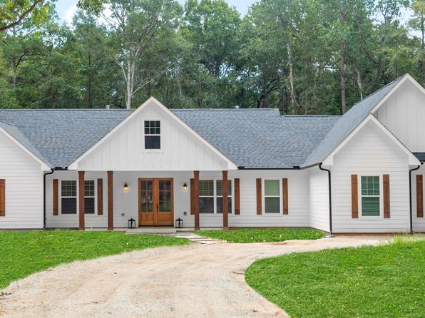 Hill V Modern Farmhouse Plan, Katy, TX: Build On Your Lot