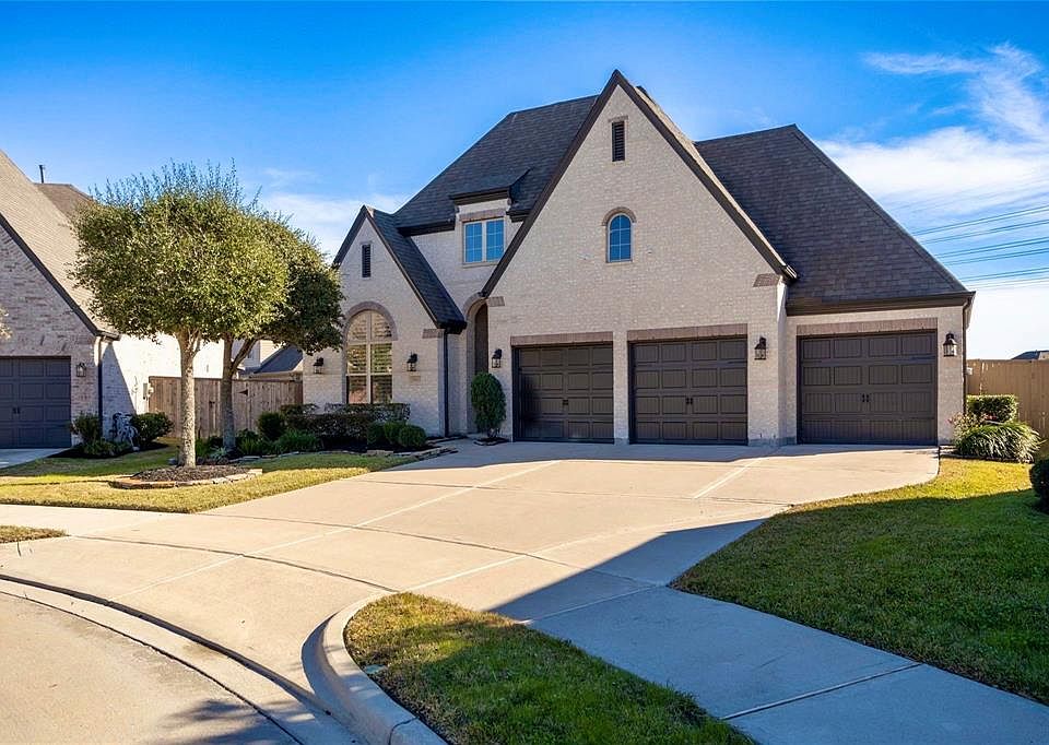 1st image of 5903 Grace Falls Dr