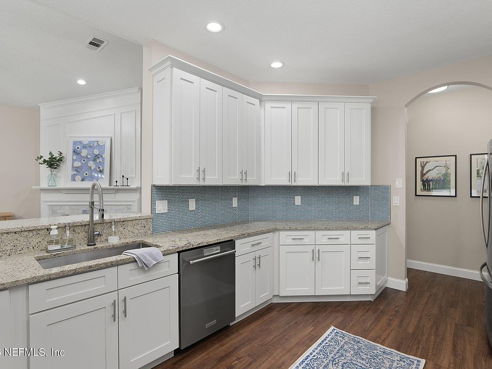 1st image of 10578 CASTLEBAR GLEN Drive S