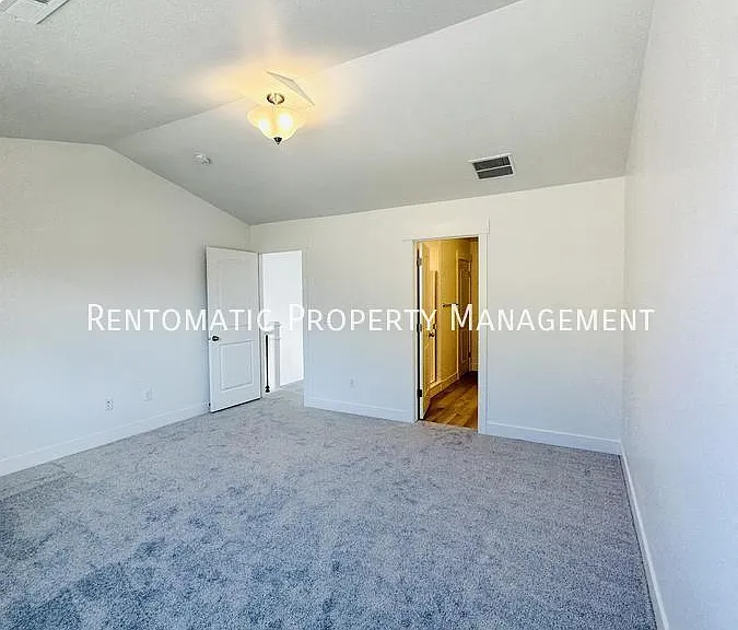 3706 W Big Horn Dr #1 — Photo 5