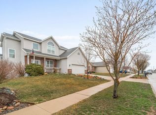 1815 Erik Rd, Cedar Falls, IA 50613