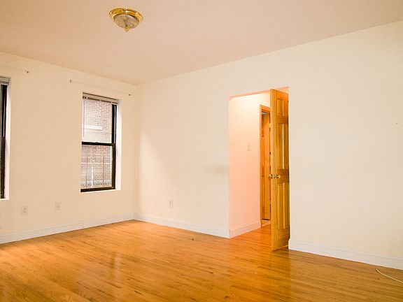 5th image of 1124 46th Ave #1J