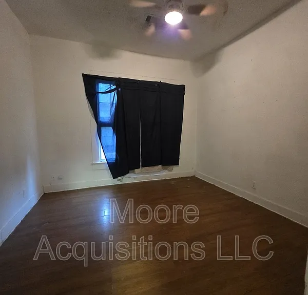 1410 E Chaffin St — Photo 4