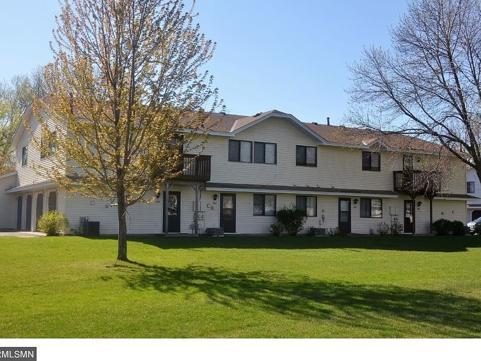 1st image of 2520 Brookdale Ln N