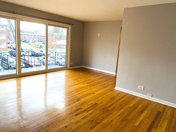 2nd image of 10117 Old Orchard Ct Unit 201