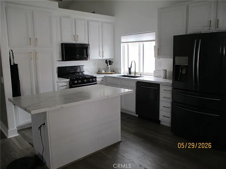 27170 Calle Ayrton — Photo 12
