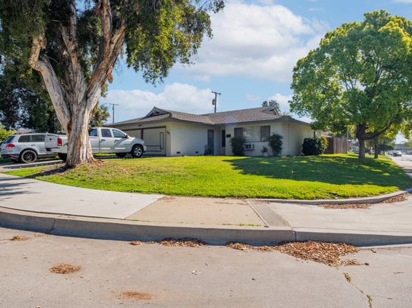 1924 Bobolink Way #A & B