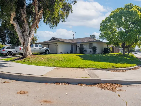 1924 Bobolink Way #A & B, Pomona, CA 91767