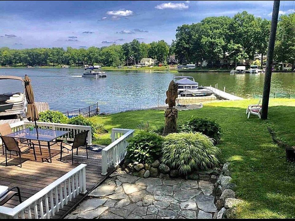 1st image of 16161 Knobhill Dr