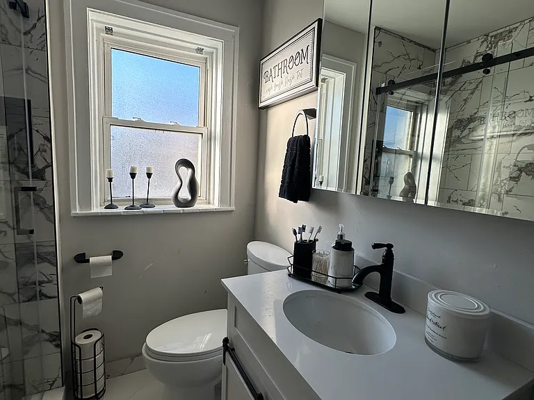 5549 N Lincoln Ave #2 — Photo 29