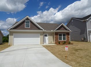 403 Highland Pointe Dr, Alto, GA 30510