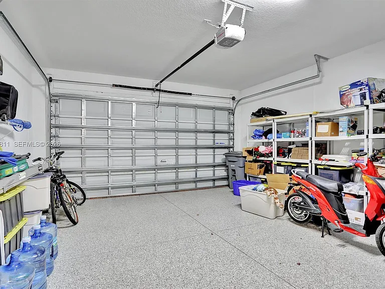 9517 Glider Way — Photo 41
