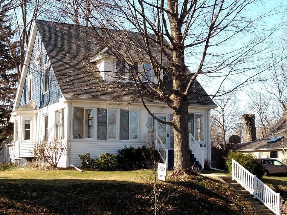 1st image of 510 Superior St