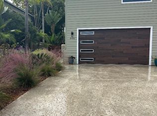 566 Stratford Dr, Encinitas, CA 92024