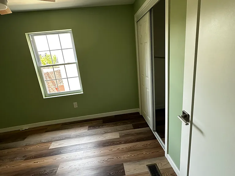 2659 Emerald St — Photo 18