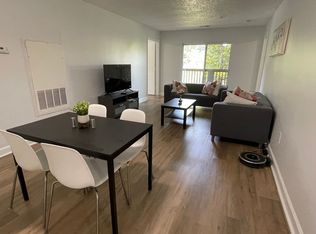 303 Smith Level Rd APT A23, Chapel Hill, NC 27516