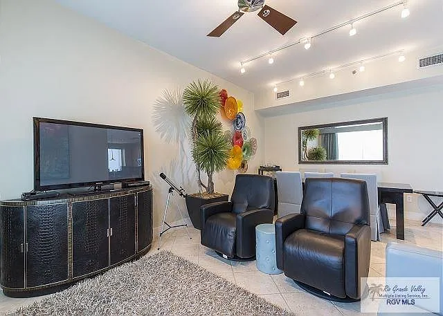 310A Padre Blvd #801 — Photo 8