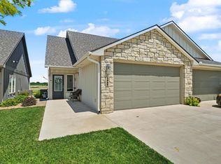 1007 Lingonberry Ln, Lindsborg, KS 67456