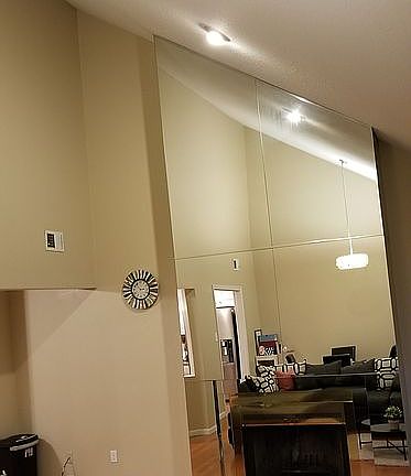 4th image of 5579 Waterman Blvd APT B