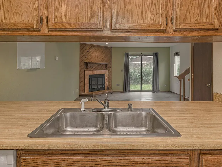 5511 Windflower Cir #B — Photo 11