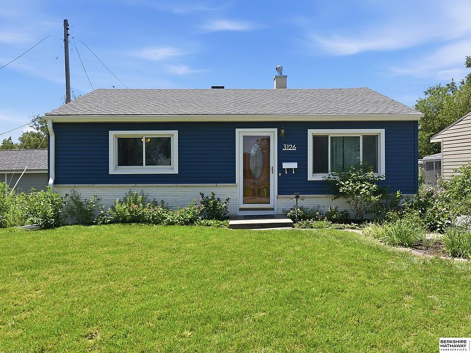 1st image of 3126 S 39th St