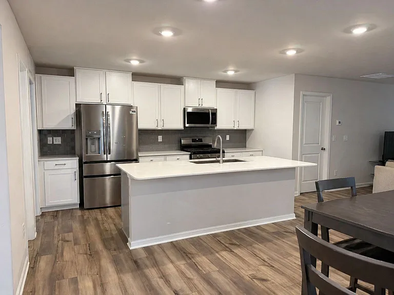10227 Chatham Run Ln — Photo 14