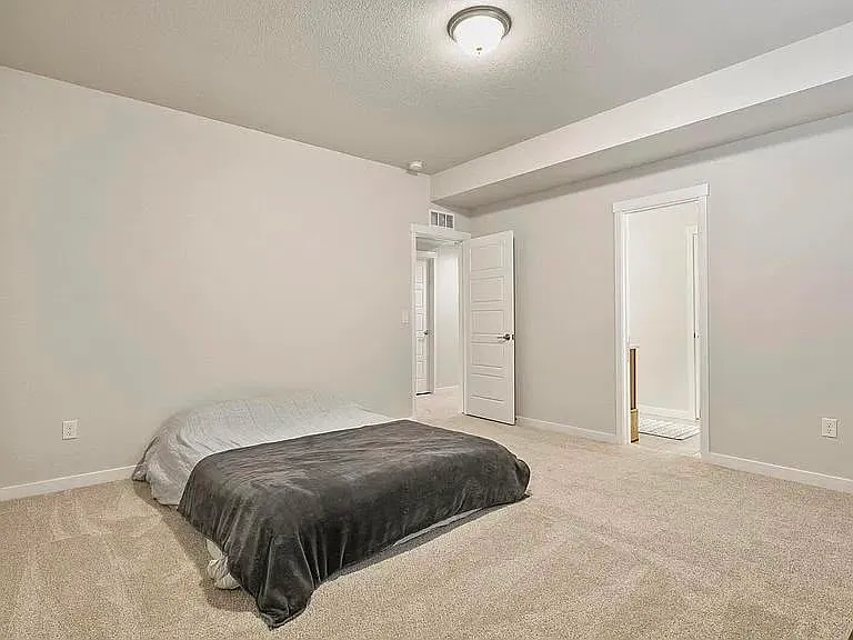 4852 Sand Canyon Trl #3 — Photo 2
