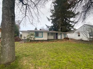 555 W C St, Lebanon, OR 97355