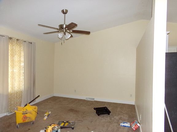 2nd image of 2125 44th St