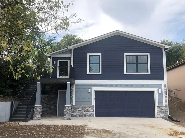 3028 Tracy Ave, Kansas City, MO 64109