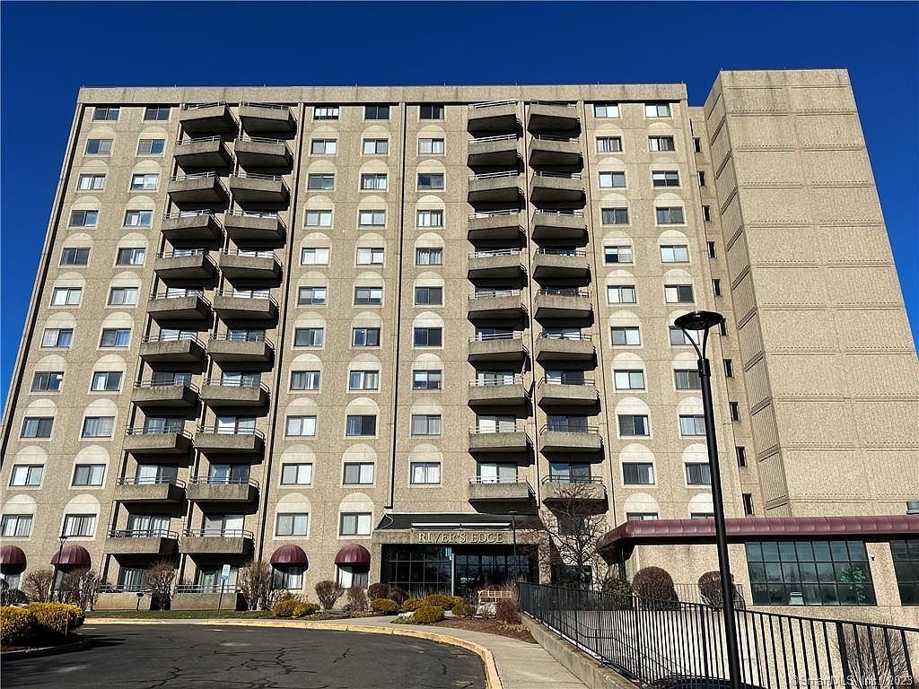 111 Dekoven Dr APT 208, Middletown, CT 06457 Zillow