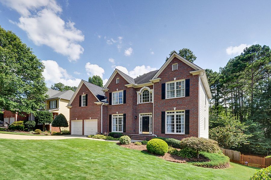 1st image of 722 Parkside Dr