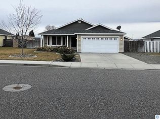 9112 Angus Dr, Pasco, WA 99301