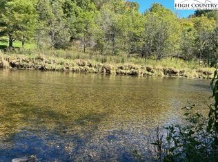 15 Norris Dr #K, Crumpler, NC 28617