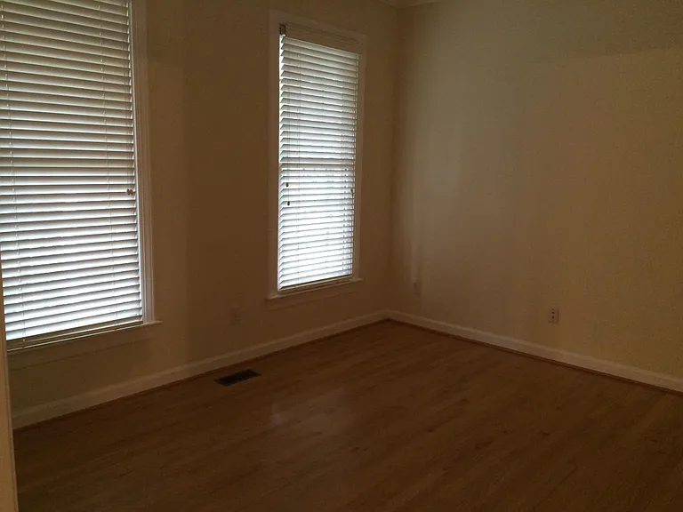 2906 Alderman Ln — Photo 10