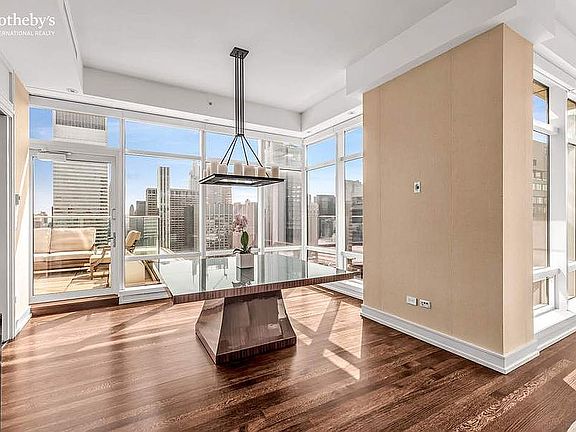 5th image of 151 E 58th St APT 32D