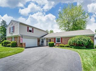 33 Mountair Dr, Vandalia, OH 45377